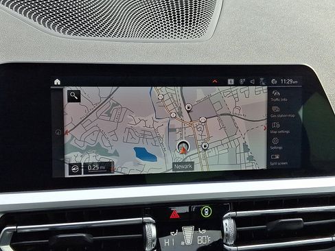 Used 2021 BMW 330i xDrive Sedan w/ Premium Package image 15