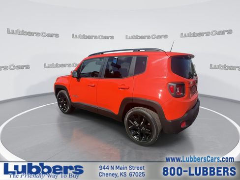 Used 2018 Jeep Renegade Altitude FWD image 6