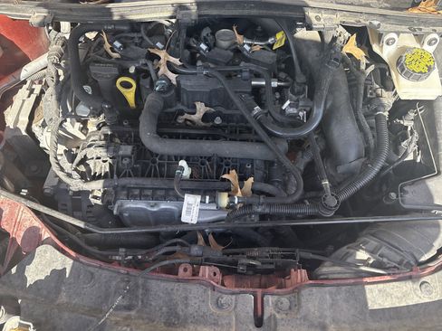 Used 2019 Ford Escape SEL image 31