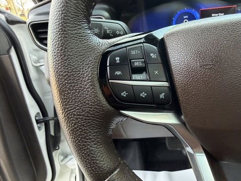 Used 2023 Ford Explorer King Ranch w/ Technology Package image 13