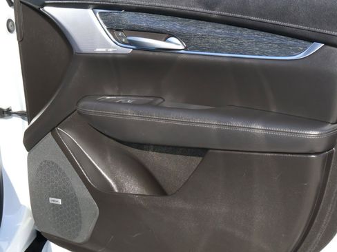 Certified 2022 Cadillac XT5 Premium Luxury w/ Technology Package image 21