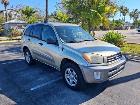 Used 2003 Toyota RAV4 Base Fwd 4dr SUV image 4