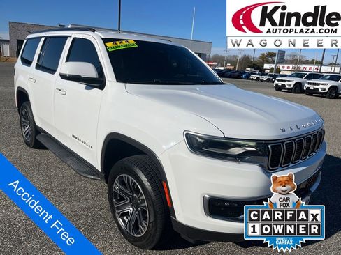 Used 2022 Jeep Wagoneer Series III w/ Flexible Seating Group image 1