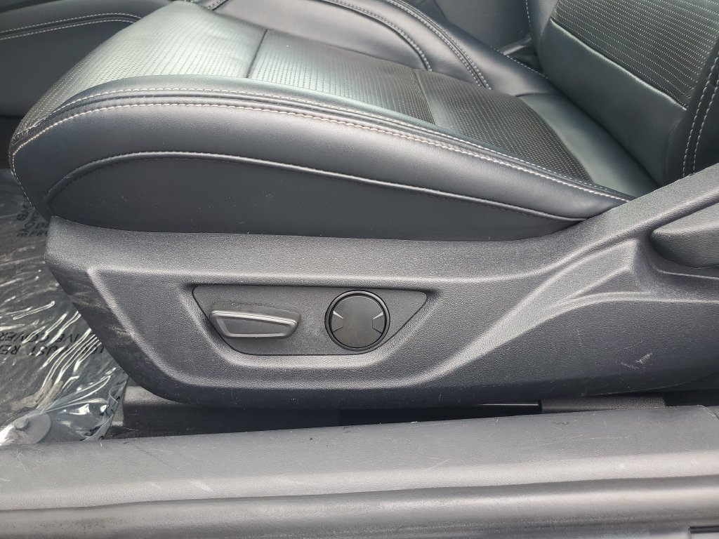 Used 2024 Ford Mustang Premium RWD image 21