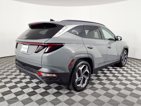 Certified 2024 Hyundai Tucson Limited FWD image 4