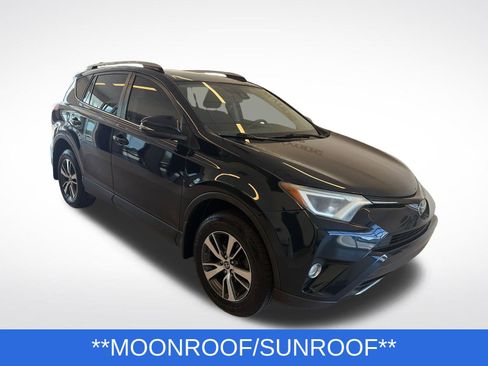 Used 2018 Toyota RAV4 XLE w/ Plus Extra Value Package FWD image 4