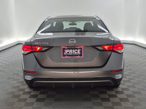 Used 2025 Nissan Sentra S FWD image 7
