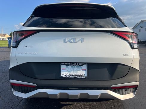 Used 2023 Kia Sportage LX AWD/4WD image 6