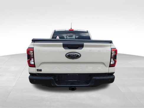 Used 2025 Ford Ranger XLT w/ FX4 Off-Road Package AWD/4WD image 4