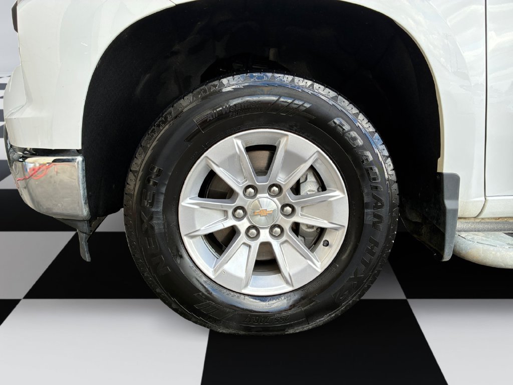 Used 2025 Chevrolet Silverado 1500 W/T RWD image 14
