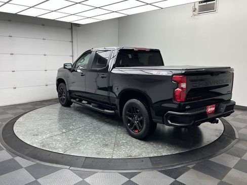 Used 2026 Chevrolet Silverado 1500 RST w/ Redline Edition AWD/4WD image 2