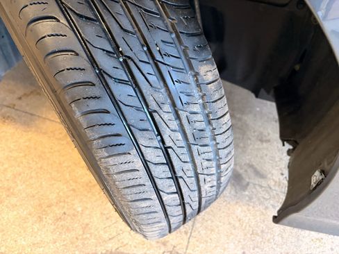 Used 2017 Toyota Prius Prime Premium image 44