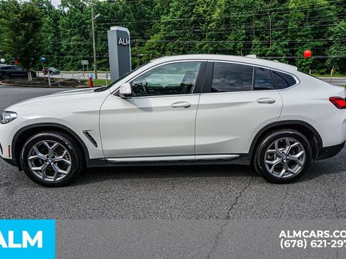 Used 2025 BMW X4 xDrive30i AWD/4WD image 6