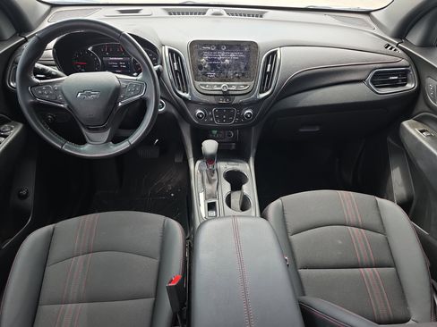 Used 2022 Chevrolet Equinox RS w/ Infotainment Package image 17
