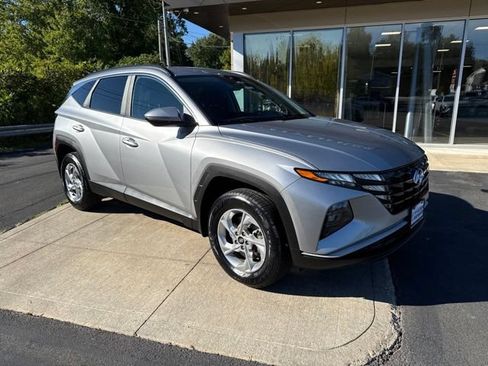 Used 2023 Hyundai Tucson SEL AWD/4WD image 3