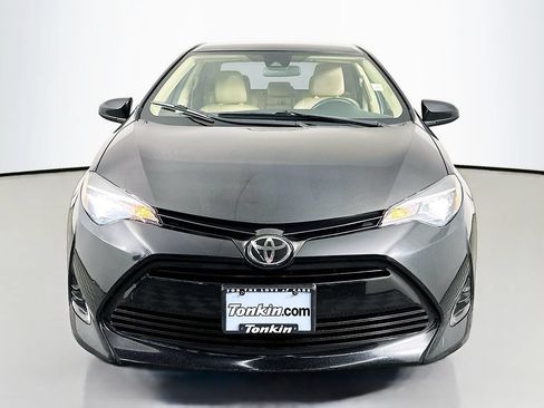 Used 2019 Toyota Corolla LE FWD image 3