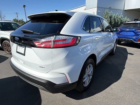 Used 2024 Ford Edge SEL AWD/4WD image 4