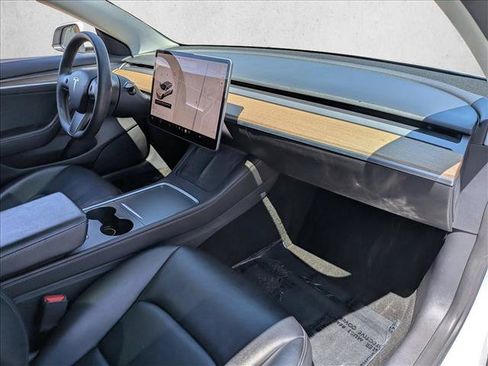 Used 2022 Tesla Model 3 RWD image 26