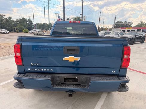 Used 2018 Chevrolet Silverado 1500 LT w/ All Star Edition AWD/4WD image 4