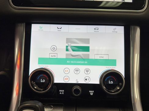 Used 2019 Land Rover Range Rover Sport SE AWD/4WD image 44
