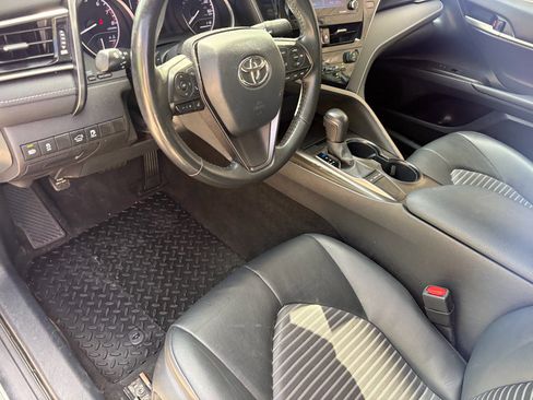 Used 2024 Toyota Camry SE FWD image 10