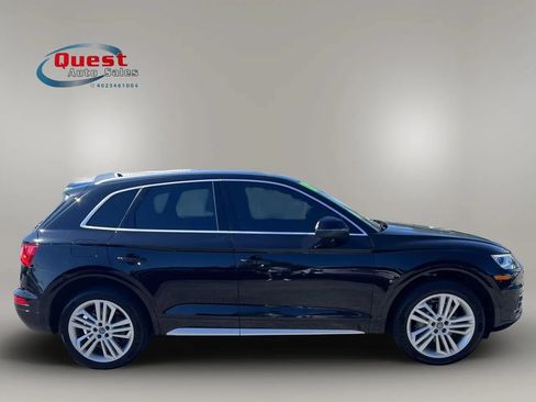 Used 2018 Audi Q5 2.0T Premium Plus w/ Premium Plus Package AWD/4WD image 2
