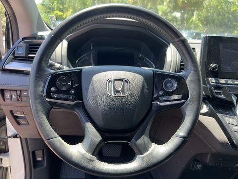 Used 2019 Honda Odyssey Elite image 18