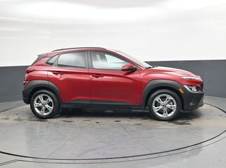 Used 2023 Hyundai Kona SEL video 3