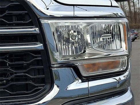Used 2024 RAM 2500 Tradesman w/ Chrome Appearance Group image 9