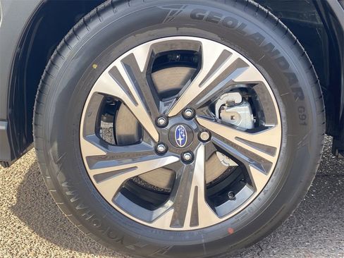 New 2025 Subaru Crosstrek 2.0i Premium image 6