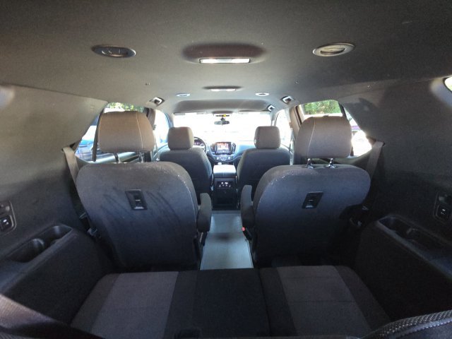 Certified 2023 Chevrolet Traverse LT FWD image 13