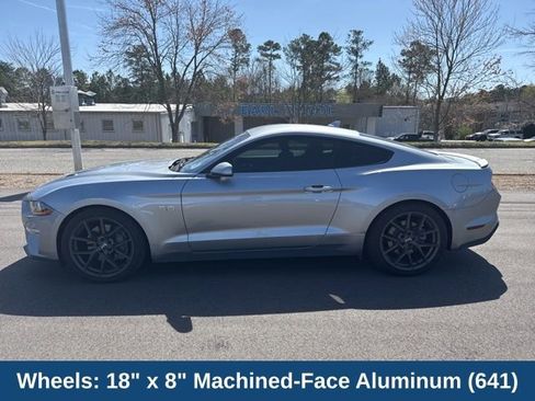 Used 2021 Ford Mustang GT w/ Equipment Group 301A image 10