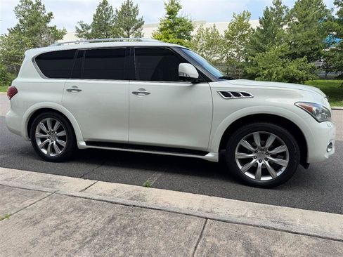 Used 2013 INFINITI QX56 4WD w/ Deluxe Touring Pkg image 20