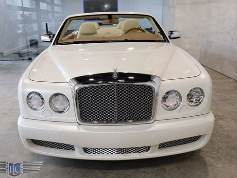 Used 2010 Bentley Azure T RWD image 7