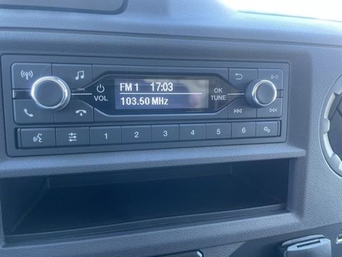 New 2027 Ford E-350 and Econoline 350 Super Duty w/ Power Equipment Group image 39