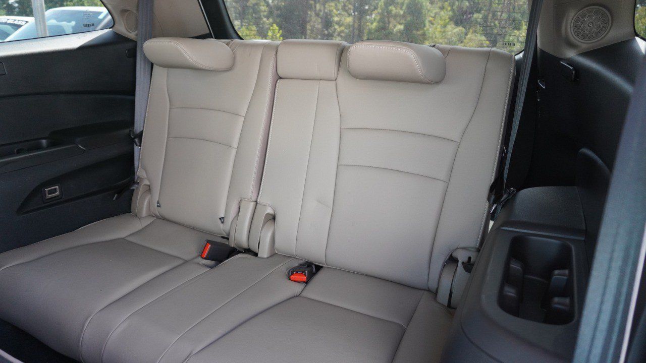 Used 2022 Honda Pilot Touring image 12