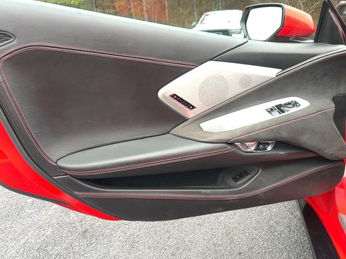 Used 2020 Chevrolet Corvette Stingray 3LT w/ 3LT Preferred Equipment Group image 16