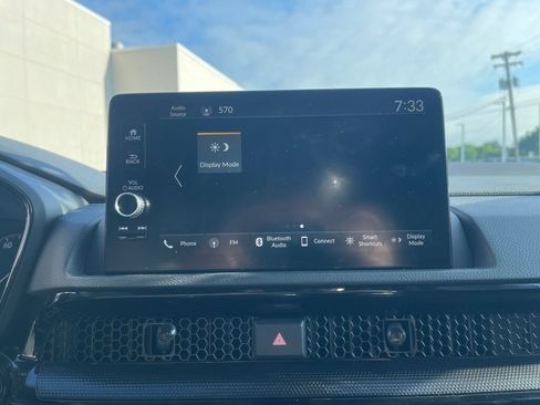 Used 2025 Honda CR-V EX-L image 13