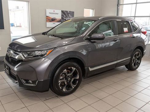 Used 2018 Honda CR-V Touring image 4