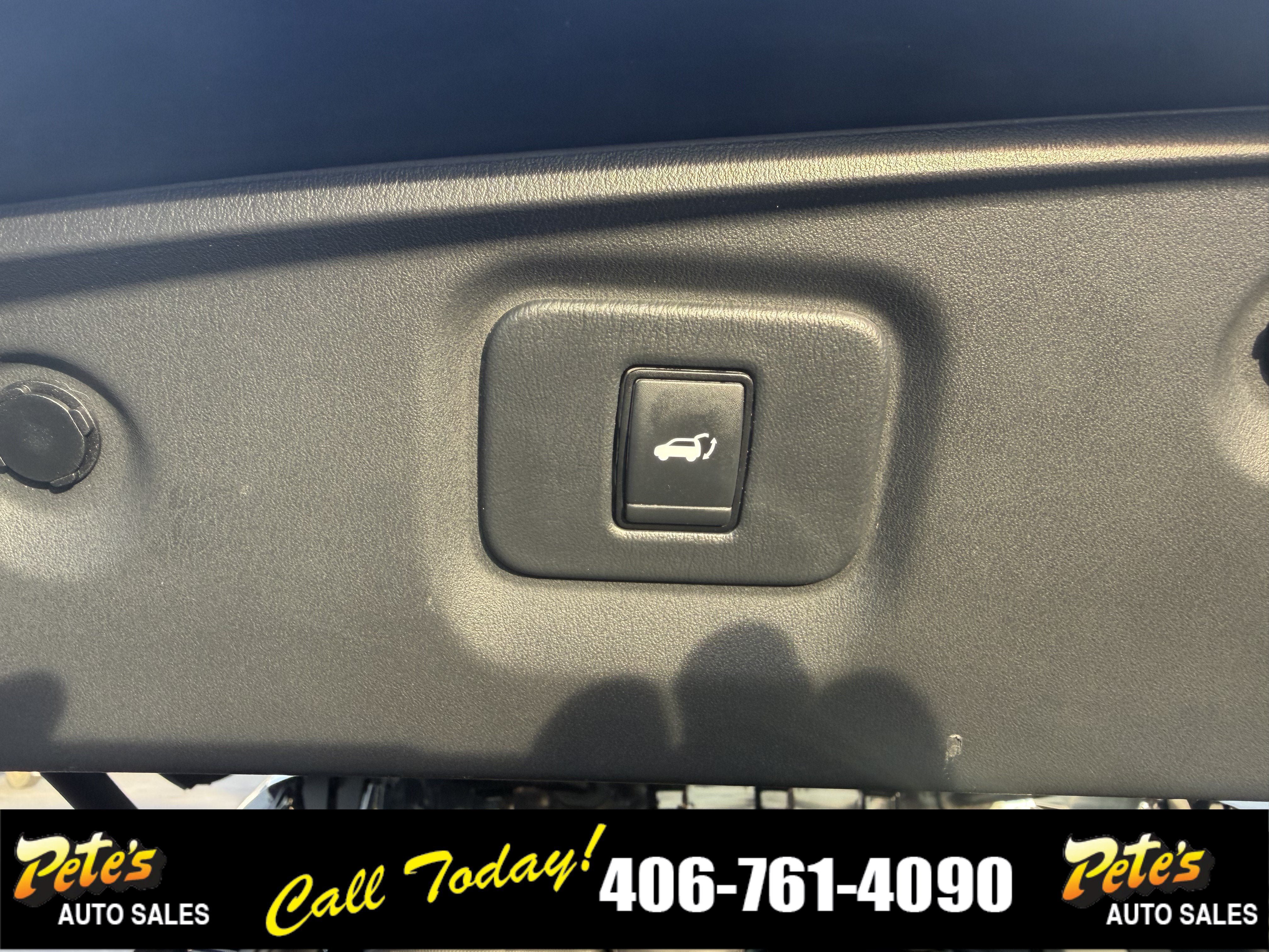 Used 2019 Nissan Pathfinder SL w/ SL Premium Package AWD/4WD image 13