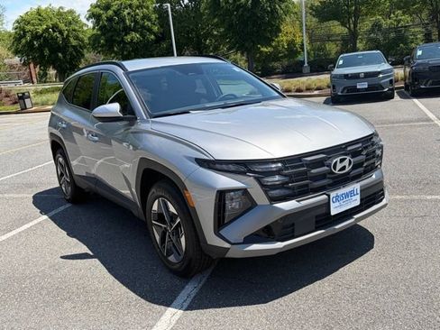 Used 2025 Hyundai Tucson SEL AWD/4WD image 2