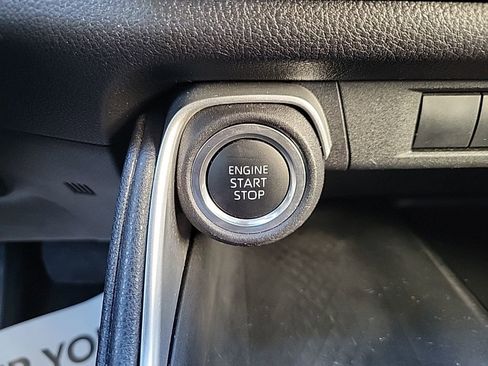 Used 2025 Toyota Grand Highlander AWD image 22