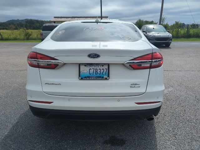 Used 2020 Ford Fusion SEL FWD image 9