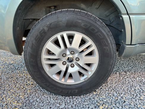 Used 2007 Mercury Mariner Luxury image 8