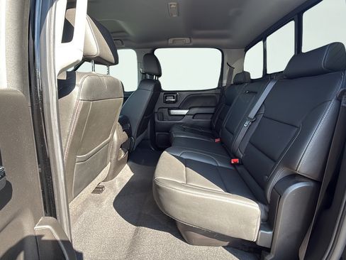 Used 2018 Chevrolet Silverado 1500 LTZ Z71 w/ Redline Edition AWD/4WD image 35