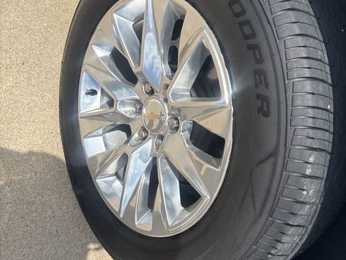 Used 2023 Chevrolet Tahoe Premier image 7