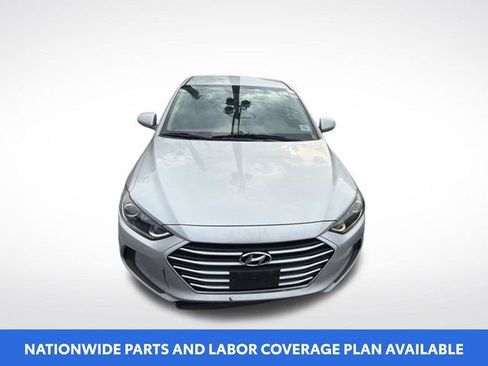 Used 2018 Hyundai Elantra SE w/ SE Connectivity Package 04 FWD image 6
