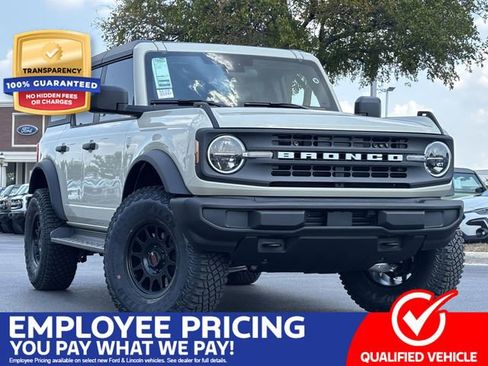 New 2025 Ford Bronco Big Bend AWD/4WD image 1