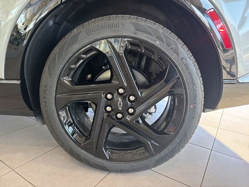 New 2026 Chevrolet Equinox EV RS image 9