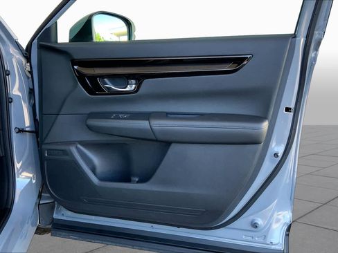 Used 2025 Honda CR-V EX-L image 23